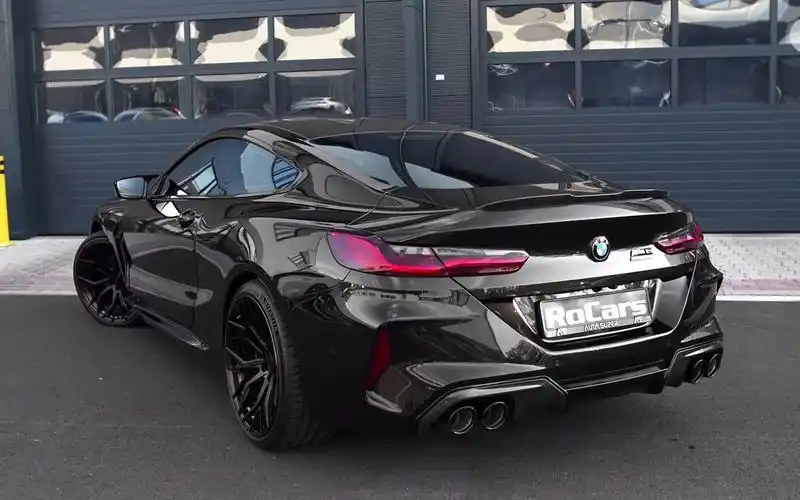 2020 bmw m8