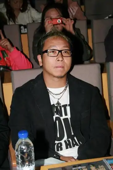 图文:bobo组合首张ep上市--华谊音乐总监袁涛