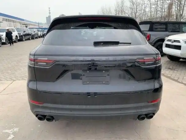 美版保时捷卡宴价格现车优惠10万起