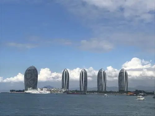 凤凰岛三亚新地标,人工岛屿.现已成 邮轮之都,海港之城,梦幻之岛