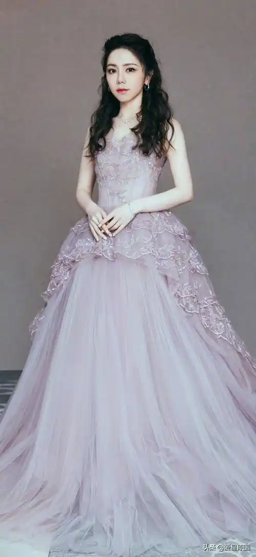 g·e·m-邓紫棋全图写真合集_中国_娱乐_壁纸