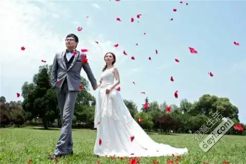 大橙子和他的女神?幸福婚纱照?