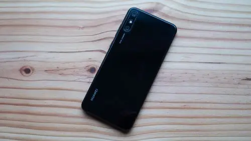 华为畅享10e体验评测 5000mah超长续航不惧电量恐慌