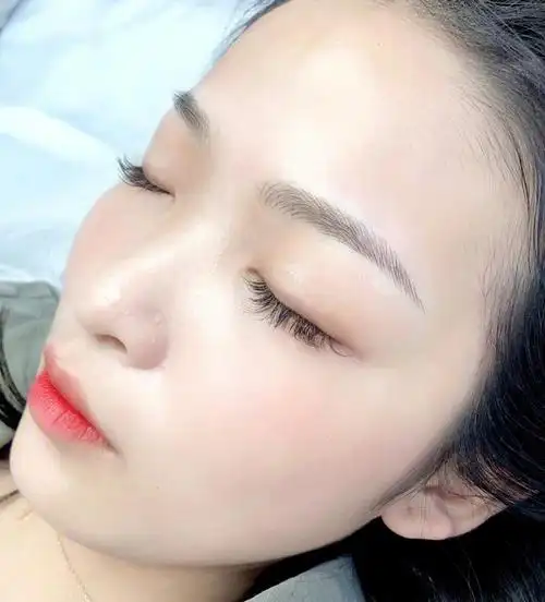 第一次尝试半永久纹眉忍不住给大家分享