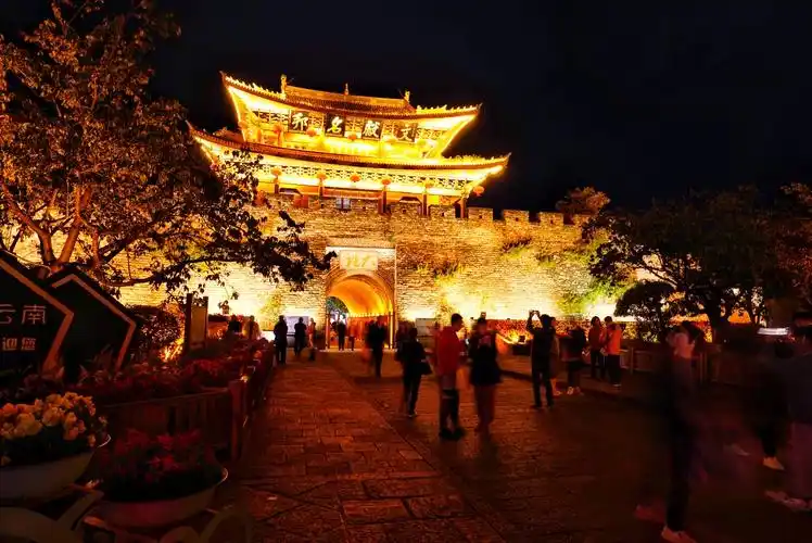 大理古城夜景
