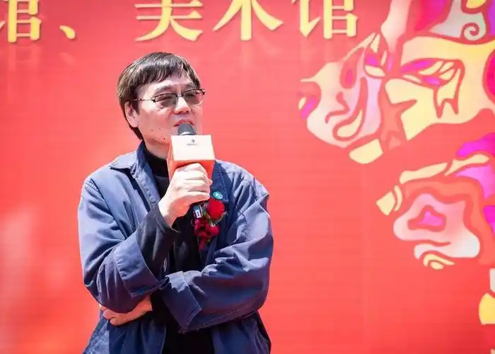 1919年,著名教育家,画家张聿光等十位社会名人达士合力创办了马利工艺