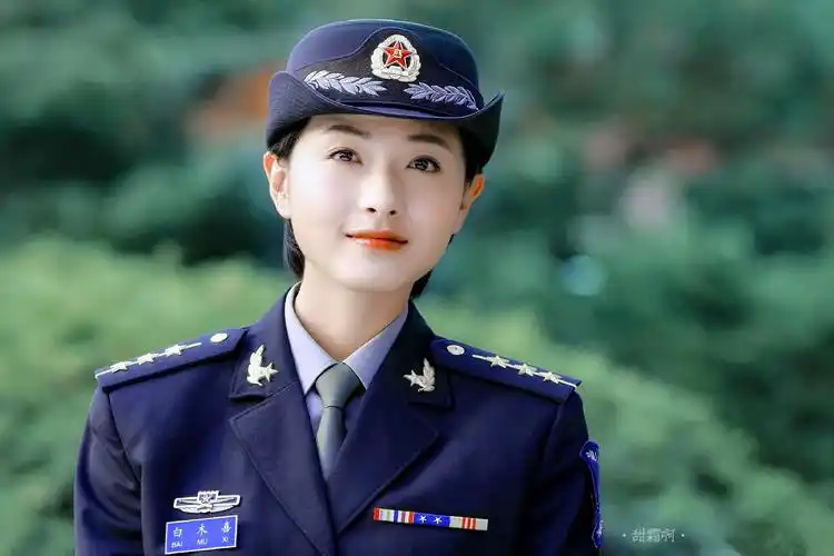 军装组姓名牌不对头啊哈哈哈哈哈-光阴桥