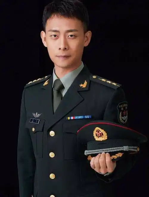 那些军衔高到惊人的明星,金星竟然为副师级_文职_亮剑_上尉