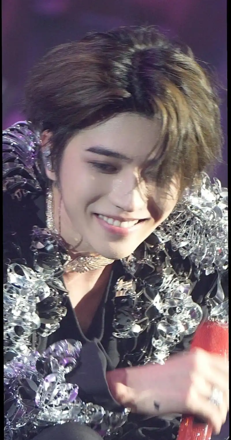 爱一些小烟熏94 #蔡徐坤 #生图 #笑容杀 #一眼沦陷 # - 抖音