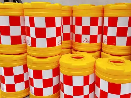 减速带道路用品哪家好-力畅交通设施-漯河减速带道路用品