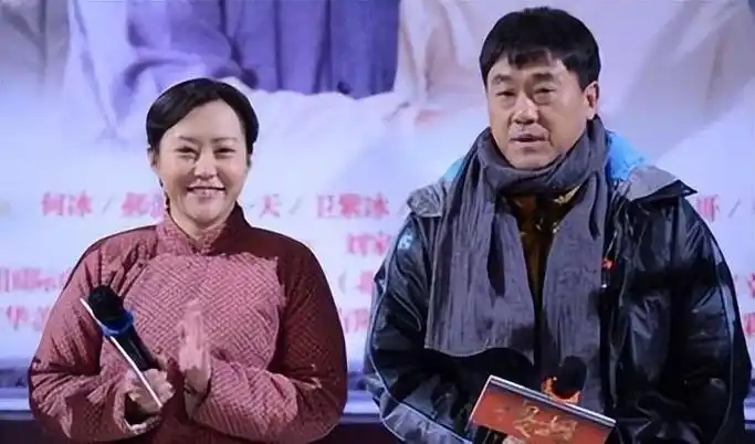 演员何冰结婚几十年0绯闻竟然是因为他的妻子