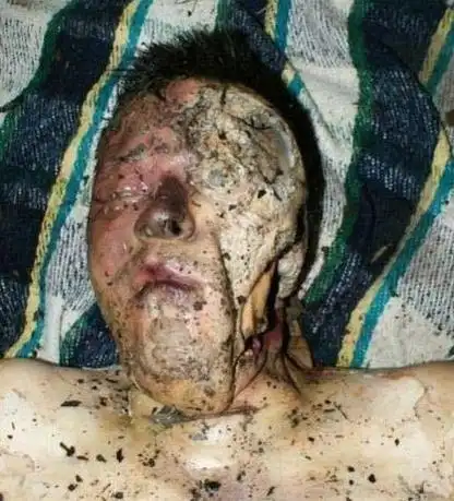 我的日本女朋友叫幸田美子,这两天她突然说想与我一起去死,因为这样两