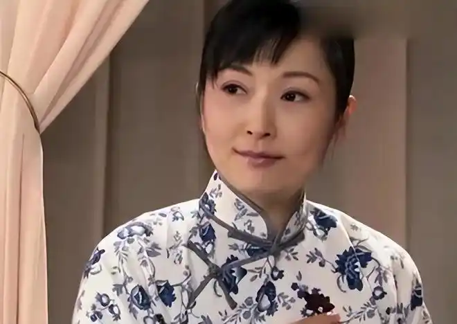 苦情戏女王张玉嬿近况56岁气质好至今未婚与老母相依作伴