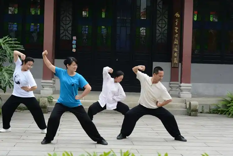 太极术语:开胯圆裆