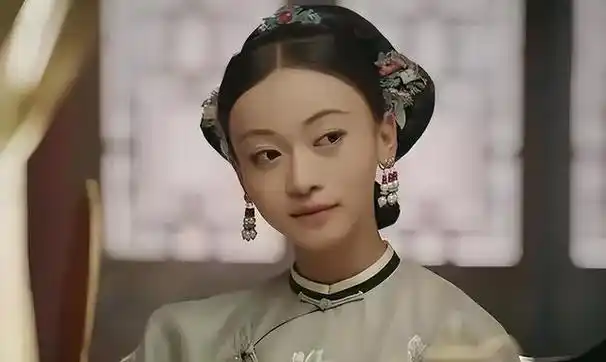 收手吧鞠婧祎!放不下包袱就别演戏了,这样的演员娱乐圈还有4个