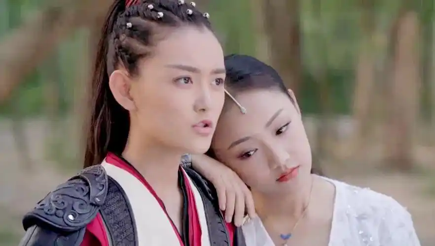 【藕龙兄妹】哪吒小龙女的互动_哔哩哔哩_bilibili