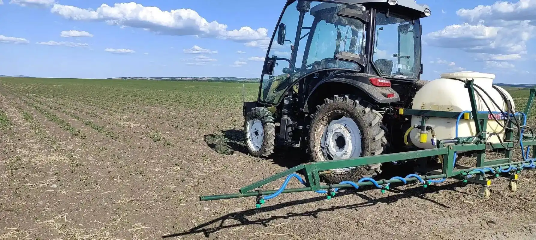 出售个人农用拖拉机:东风304,几何大黄蜂 - 抖音