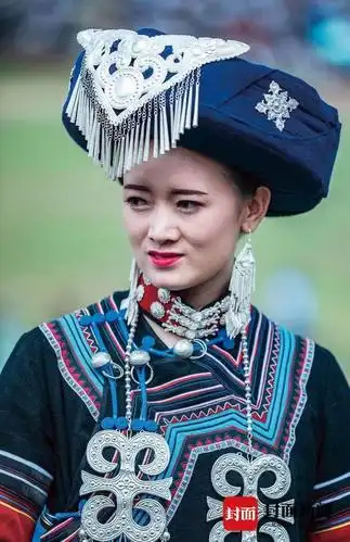 镜头下的大凉山:大凉山彝族选美 来看漂亮的小姐姐了!