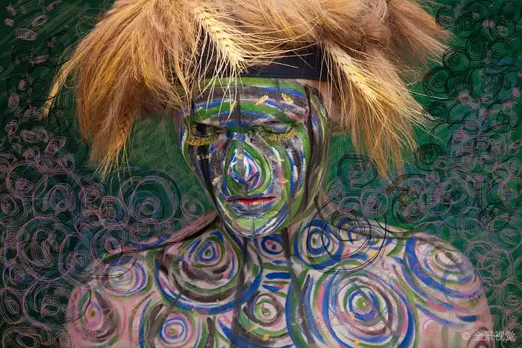 女人_传统_非洲_脸部彩绘_头像_年轻_美女_部族_高清图片_全景视觉