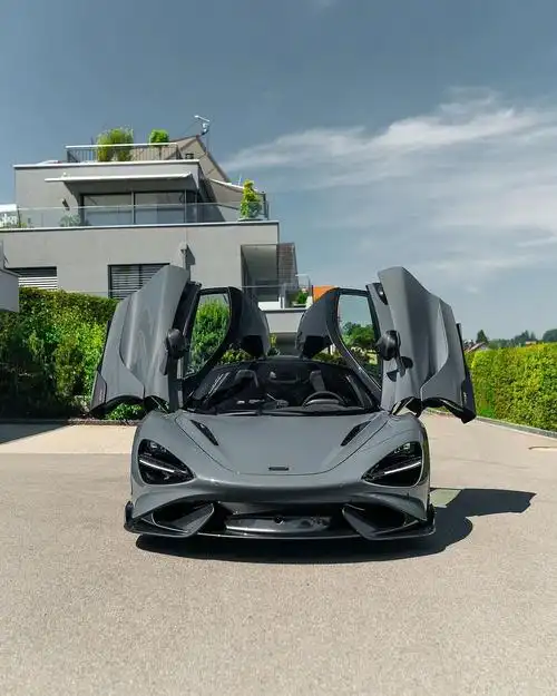 迈凯伦mclaren 765lt