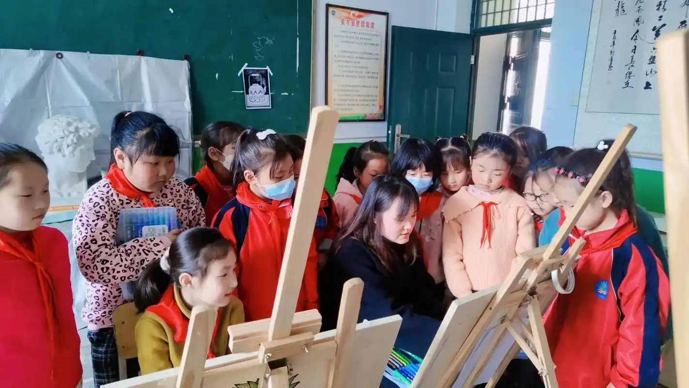 徽县乡村学校少年宫活动开展的丰富多彩,孩子们在乡村学校少年宫 - 抖