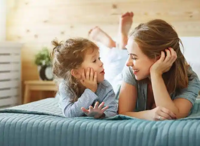 宝宝学说话 该不该让他说方言?