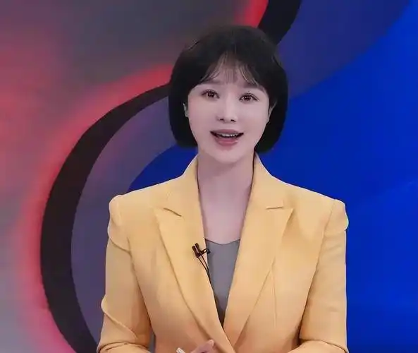 分别担任《新闻30分》和《24小时》的节目主持人