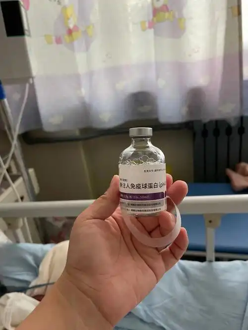 5度以上直接吃了美林后退烧了,同时吃小儿豉翘和岑香解毒口服液,但是