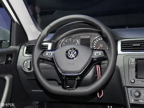 大众浩纳方向盘直径是多少 桑塔纳浩纳方向盘刷曲线【汽车时代网】