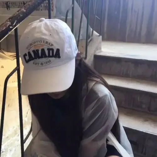 女头不露脸背景壁纸头像