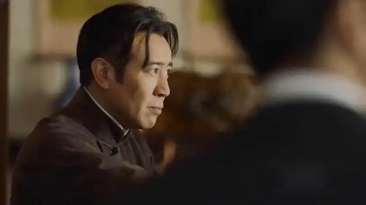 觉醒年代陈乔年专门给亲爹陈独秀端菜一打开竟是一只癞蛤蟆