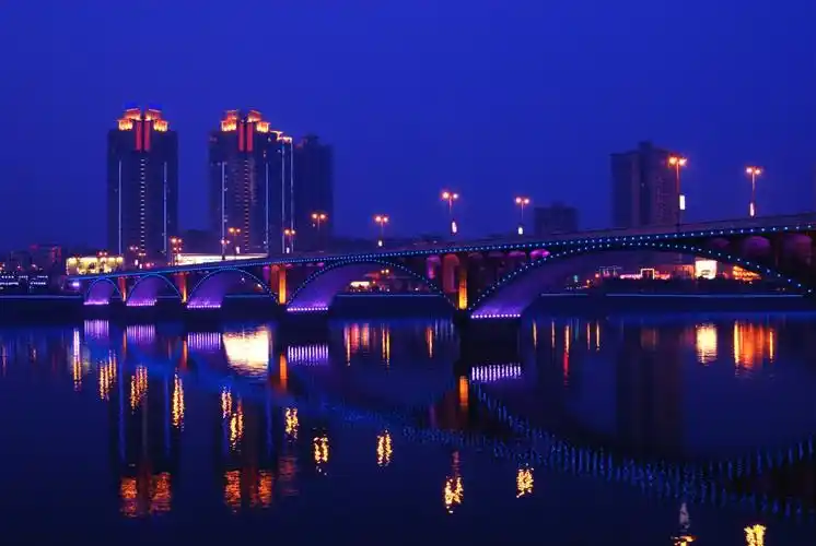 内江夜景-内江论坛-麻辣社区 四川第一网络社区 你的言论 影响四川