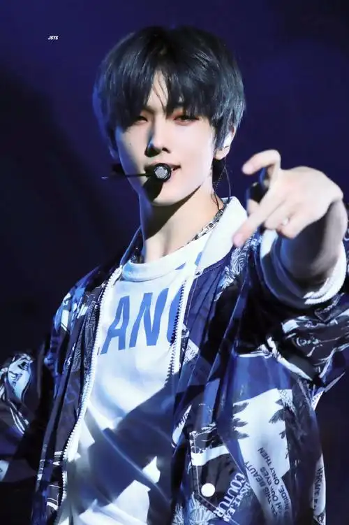 朴志晟超话8215#朴志晟梦队唯一主舞#78#朴