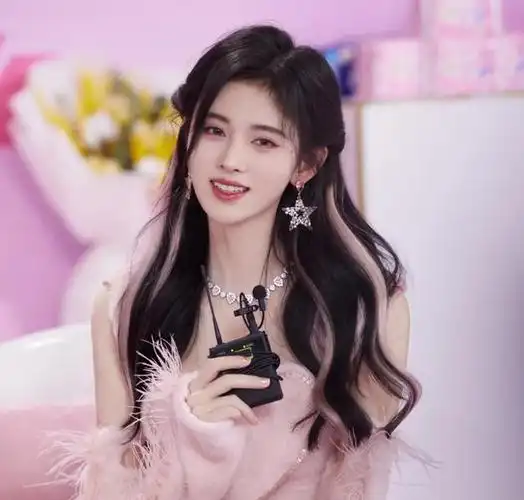 四千年美女鞠婧祎普女变美天花板