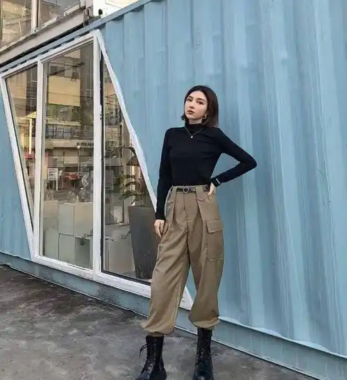 马丁靴配什么裤子好看-第11张图片-绍兴汽车网