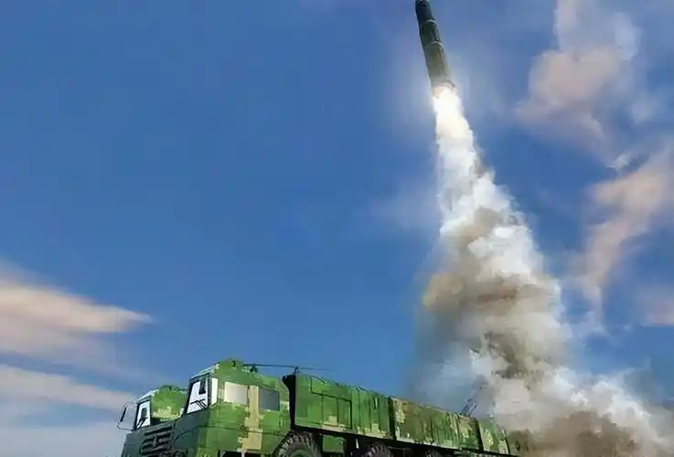 东风41洲际导弹有多强打击范围覆盖全球让西方国家谈虎色变