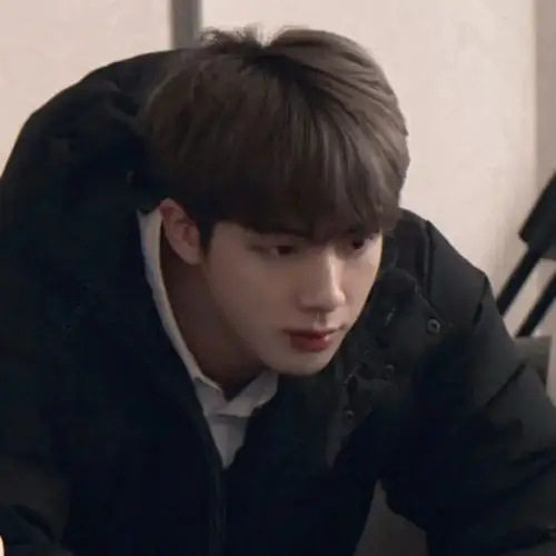 金硕珍头像 终将旷日持久,才敢说来日方长