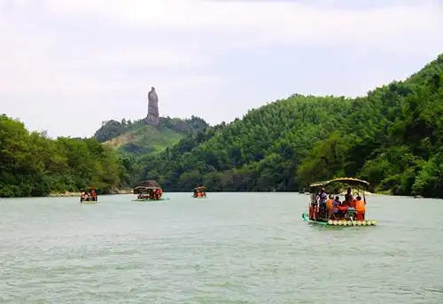 崀山入选首批全国旅游价格信得过景区名单