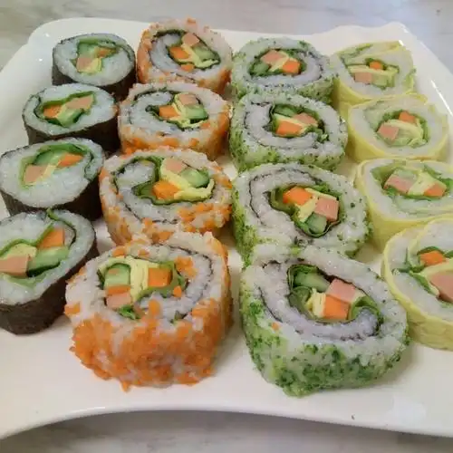 sudy的美食日志做过花样寿司交作业,第一次做这种花式的,好好看!