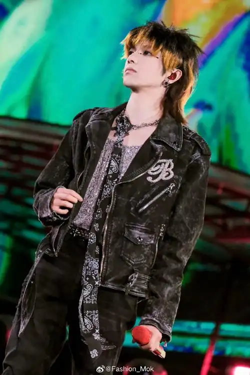 2024华晨宇火星演唱会##华晨宇唱15分钟把太阳唱出来