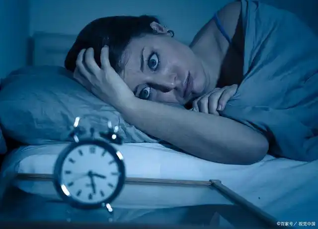 每天总是睡不着,从而心情烦躁,身心疲惫,有这种困扰的人要去找出失眠