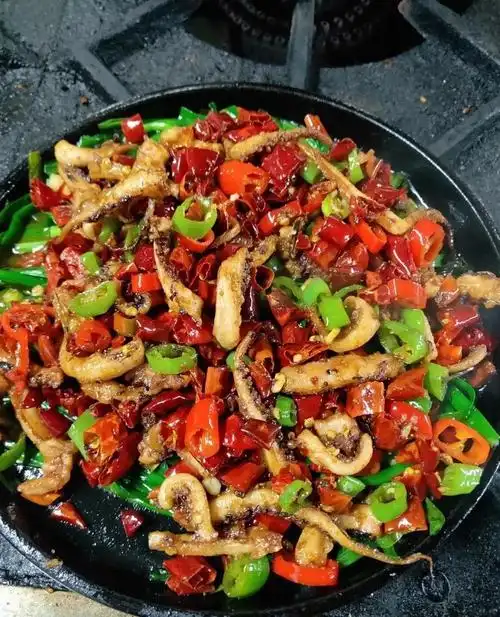 10到江湖特色菜味道一流深受广大年轻人的喜爱