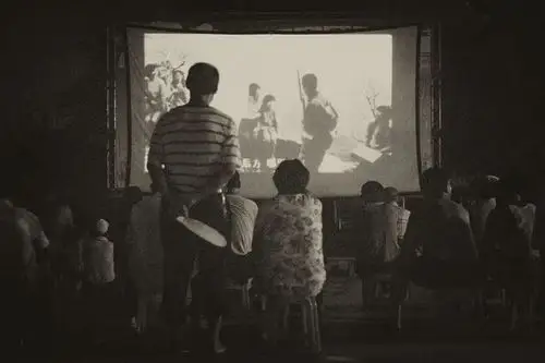 露天电影:特殊时期加强产业联动,推动传统电影产业突围