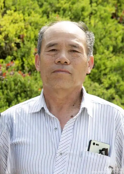 其它 河北师院中文系七六一班2019年通讯录 写美篇刘忠富电话