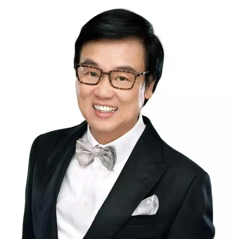 黄百鸣惊人真相!开心鬼主演竟是菲律宾总统女儿?