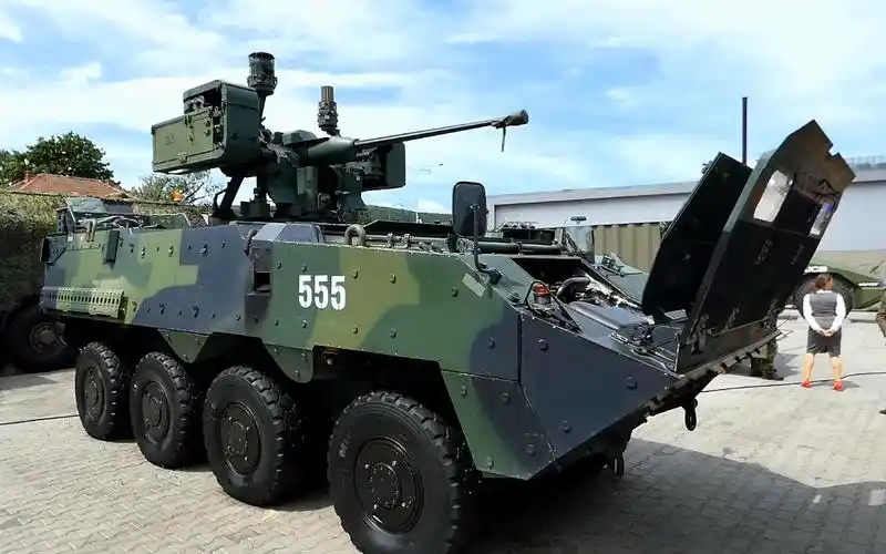 奥地利陆军 - 潘德Ⅱ型8×8步兵战车(2019/10)