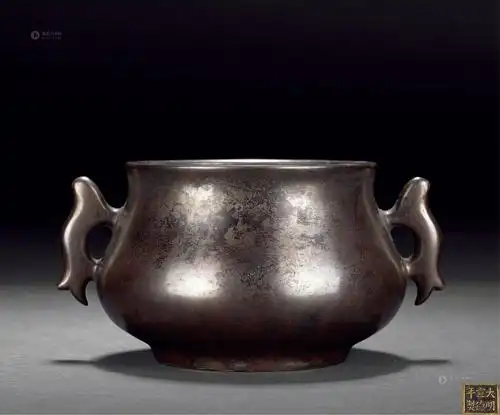 1410 清铜"大明宣德年制"鱼耳炉