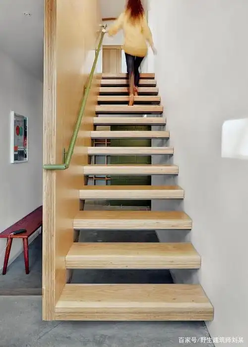 改造60年前的住宅:添加的元素与旧有建筑和谐共生,焕发新生