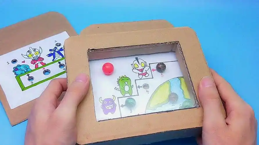 自制一款奥特曼闯关机,还可以任意切换游戏板,孩子能玩好几天