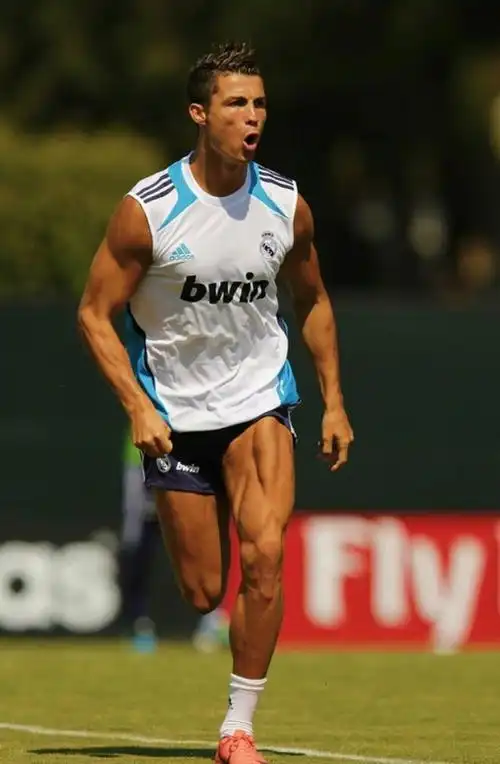 健身时的5个黄金动作顶级足球运动员训练也在用